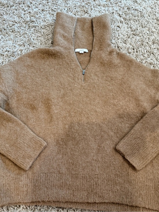 Vince Sweaters - Vince alpaca blend sweater size M in Camel
